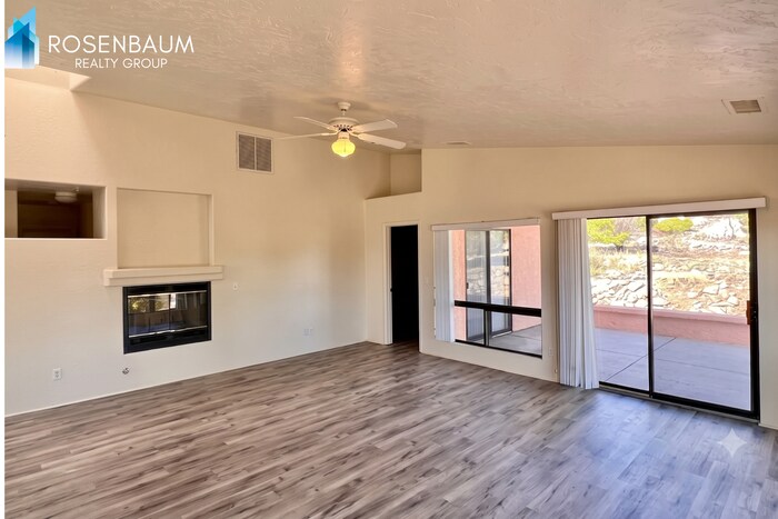 Foto del edificio - 1798 Boardwalk Ave