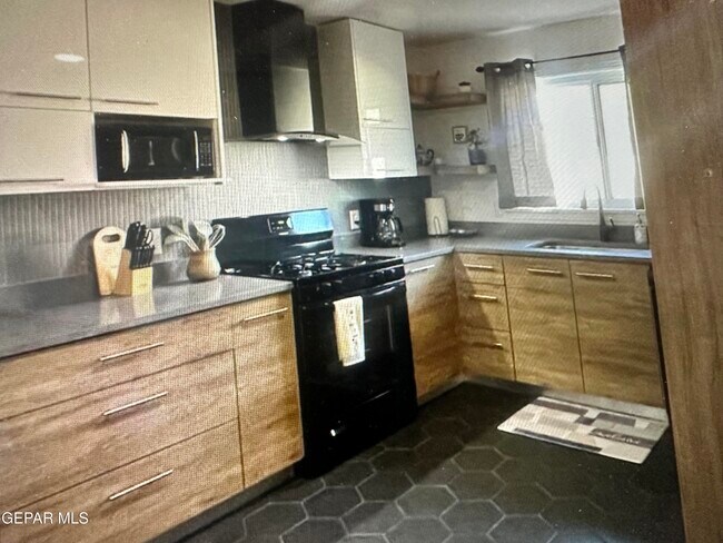 Foto del edificio - 1202 Caper Rd