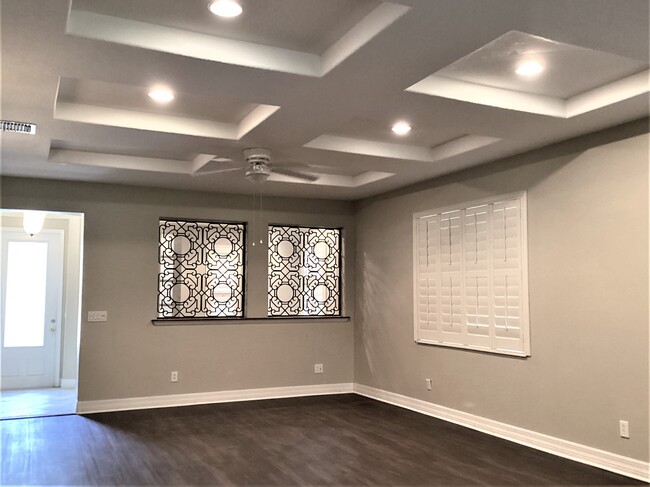 Building Photo - 8241 Dunham Station Drive