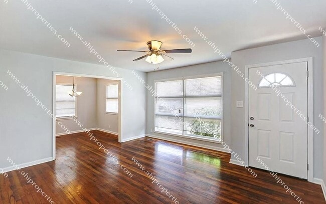 Building Photo - 505 Mastin Lk Rd NW