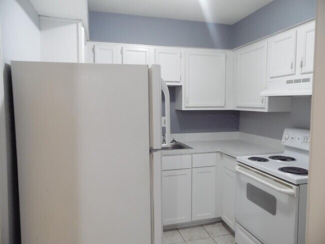 Foto del edificio - 929 N Broadway