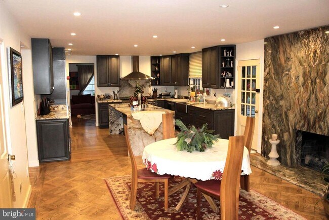 Foto del edificio - 654 Limehouse Rd