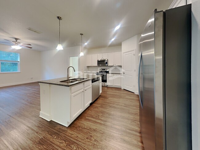 Building Photo - 3045 Eagle Blf Wy