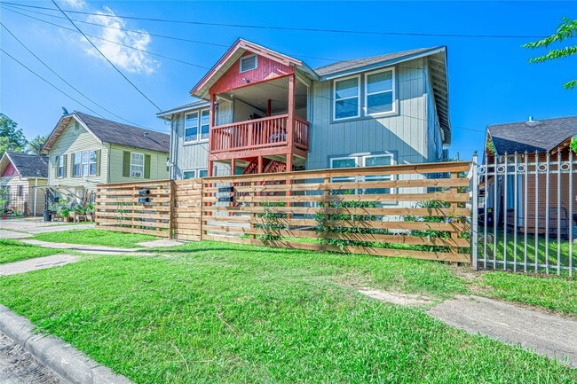 Foto del edificio - 7320 Capitol St