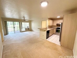 Building Photo - 95-270-270 Waikalani Dr