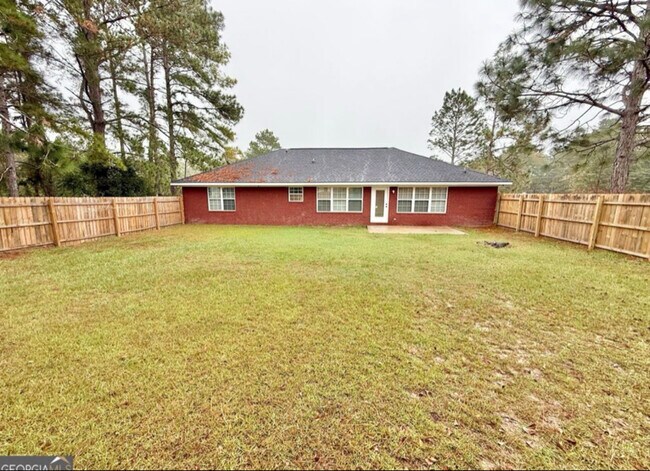 Foto del edificio - 206 Willow Dr