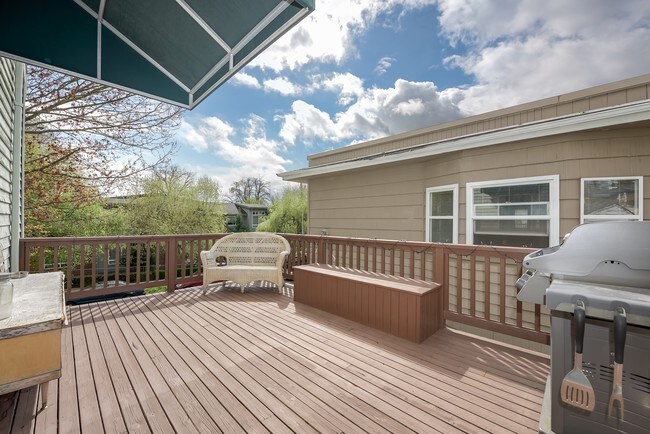 Foto del edificio - Queen Anne Apartments