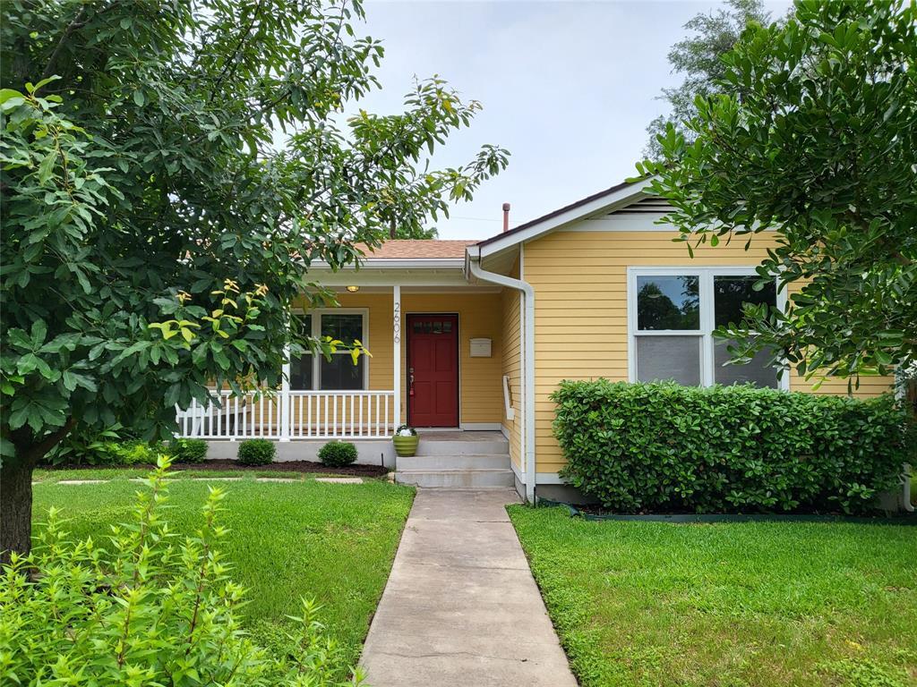 Primary Photo - 2606 W 48th St