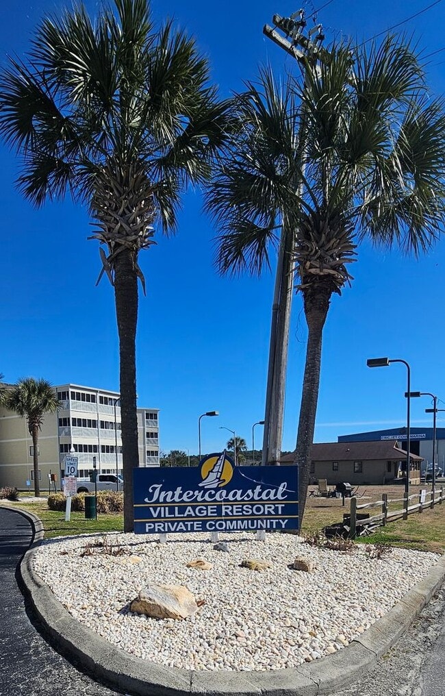 Building Photo - Dreamy Little River Condo — Furnished, Elevator Access, Pool & Marina Nearby!