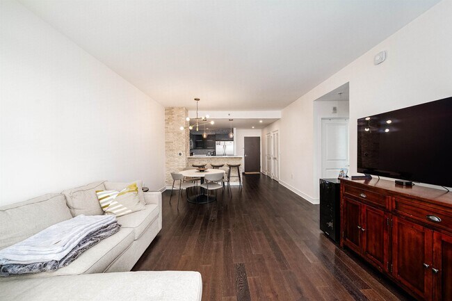 Foto del edificio - 1450 Washington St