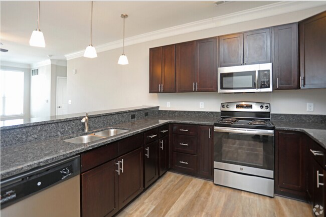 Amazing counter space in kitchen. - 340 Continental Cir