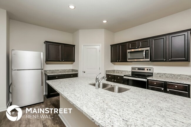 Foto del edificio - 2847 Neverland Dr