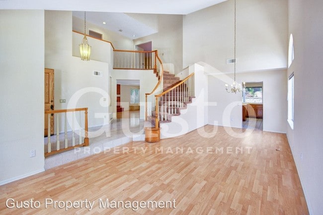 Building Photo - 21029 Stoddard Wells Rd