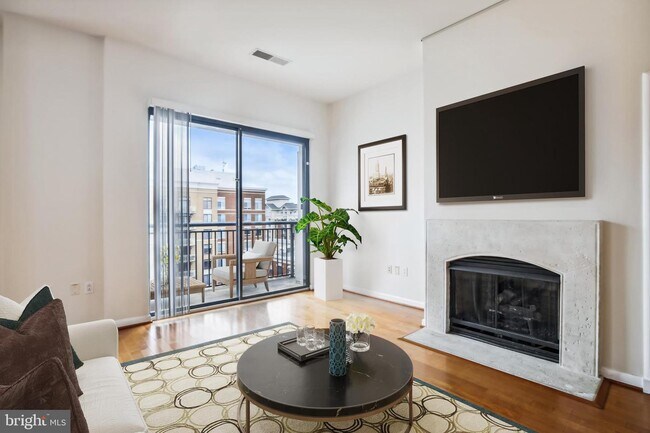 Foto del edificio - 1021 N Garfield St