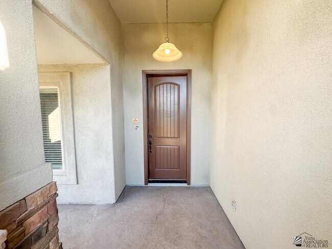 Foto del edificio - 8680 E 34th Ln
