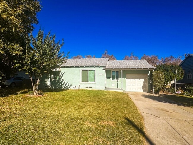 Photo - 1560 Goodlett St House