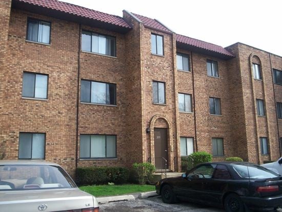Building Photo - 255 E Rimini Ct