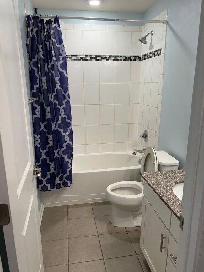 Building Photo - 3027 Potomac River Pky