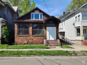 Building Photo - 1712 Chestnut St