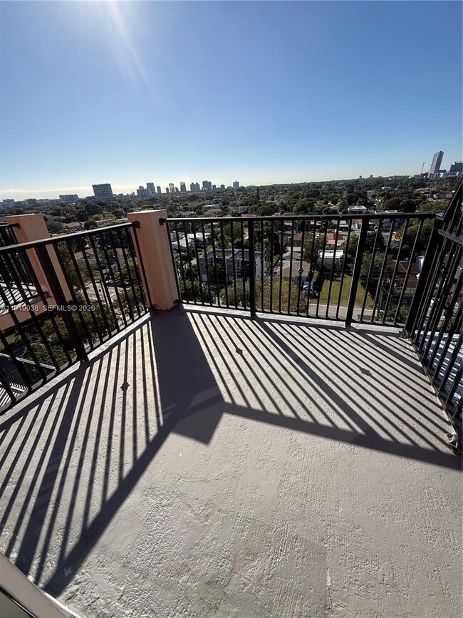 Foto del edificio - 3410 Coral Wy