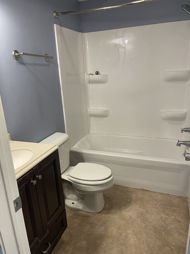 310 S Forest Ave Unit 2, Brazil, IN 47834 Condo for Rent in Brazil