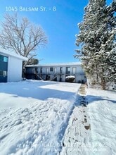 Building Photo - 1045 Balsam St