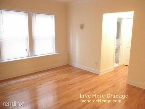 Building Photo - 901 W Argyle St