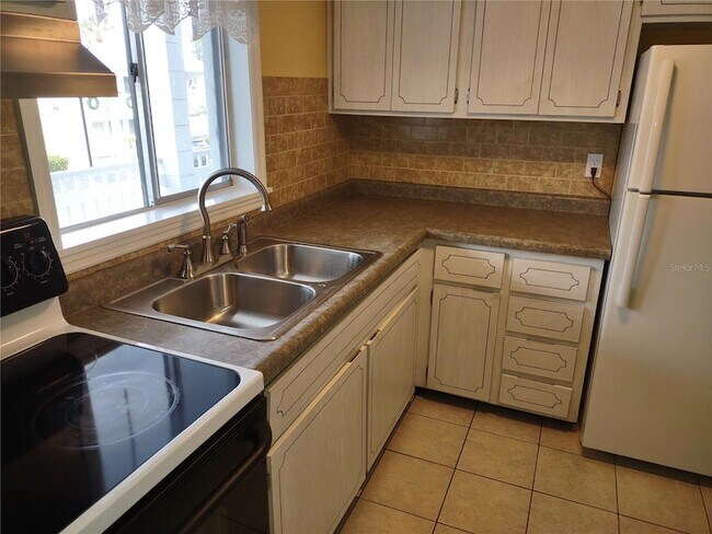 Foto del edificio - 1566 Pleasant Rd
