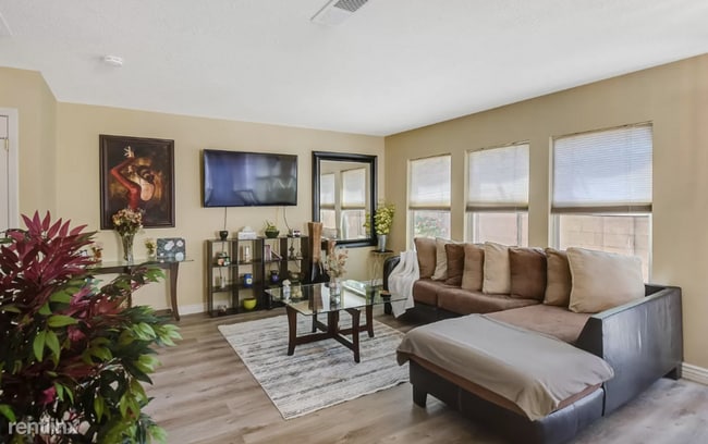 Building Photo - 2 br, 2.5 bath House - 4244 Altura Mesa La...