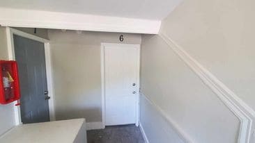 Foto del edificio - 489 E Harrison St