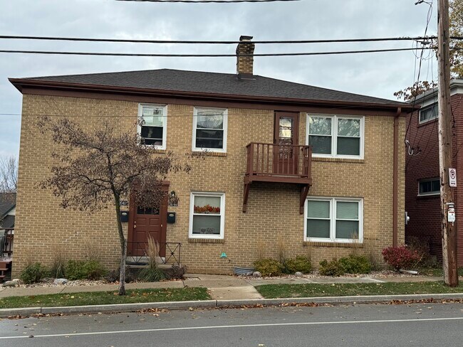 Foto del edificio - 1042 N 68th St