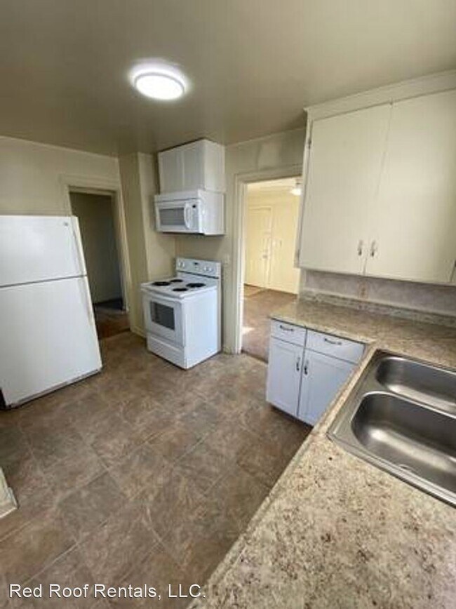 Building Photo - 2 br, 1 bath House - 6421 Montclair Ave SW