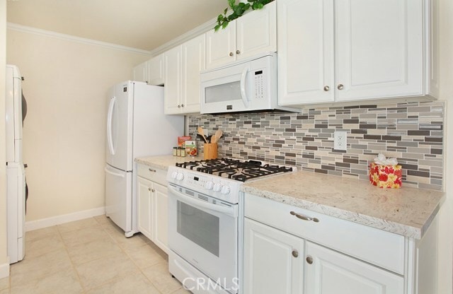 Building Photo - 8413 El Arroyo Dr