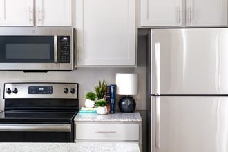 Building Photo - Promenade Park