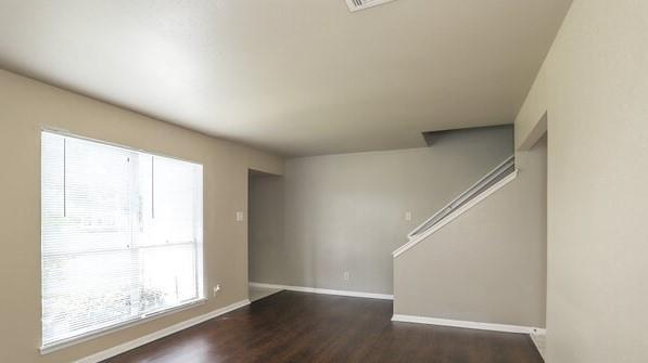 Building Photo - 8846 Kempwood Dr