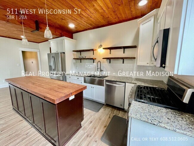 Foto del edificio - 511 W Wisconsin St