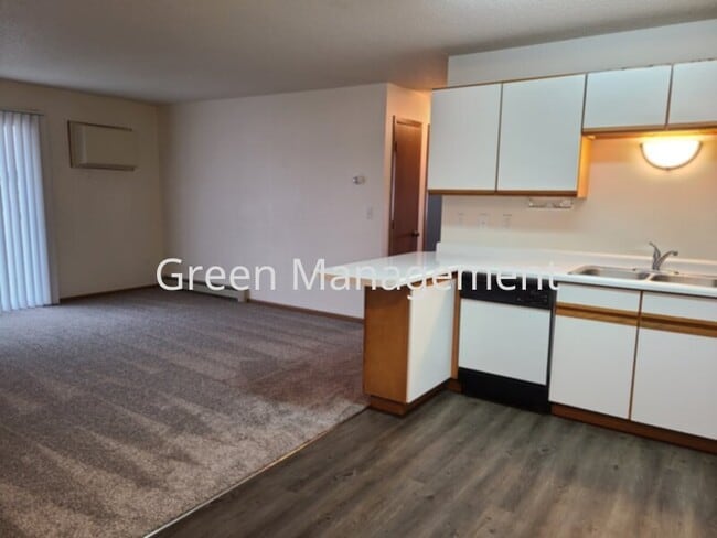 Foto del edificio - 2 Bedroom with Balcony