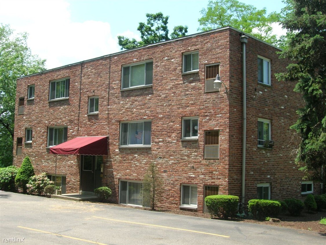 600 Virginia Ave Unit Apt F, Oakmont, PA 15139 Condo for Rent in