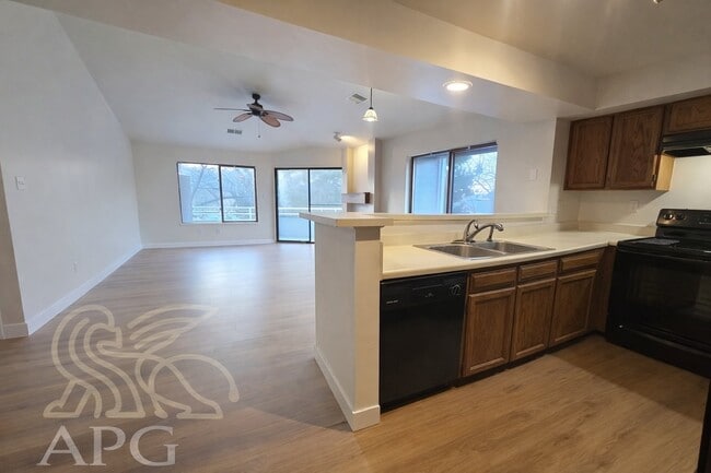 Photo - 1070 Acapulco Ct Apartment