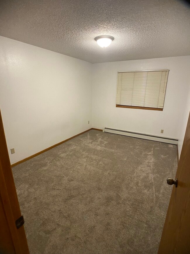 Building Photo - Kaeding Apartments - 315