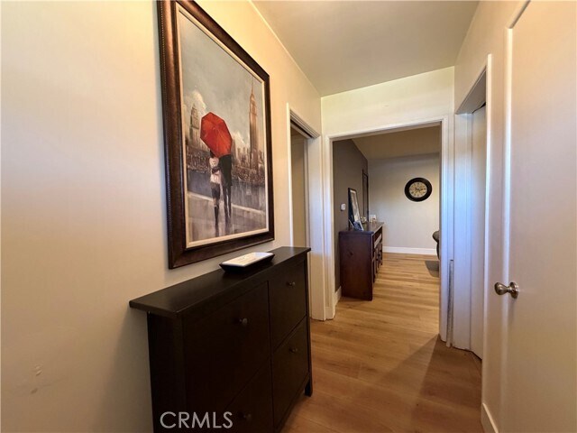 Foto del edificio - 9406 Rose Ave