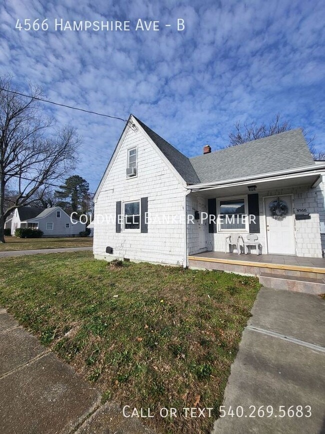 Building Photo - 4566 Hampshire Ave