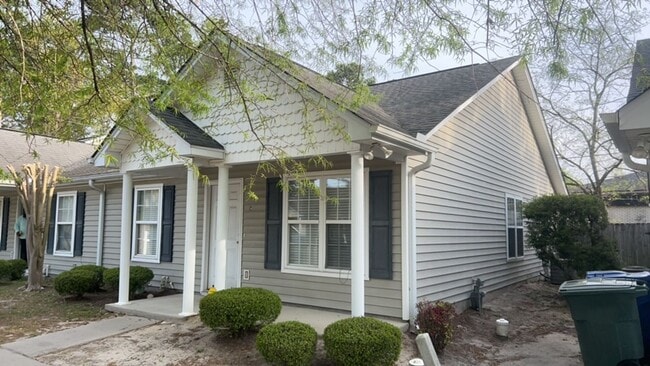 Building Photo - 901 True Street Unit C