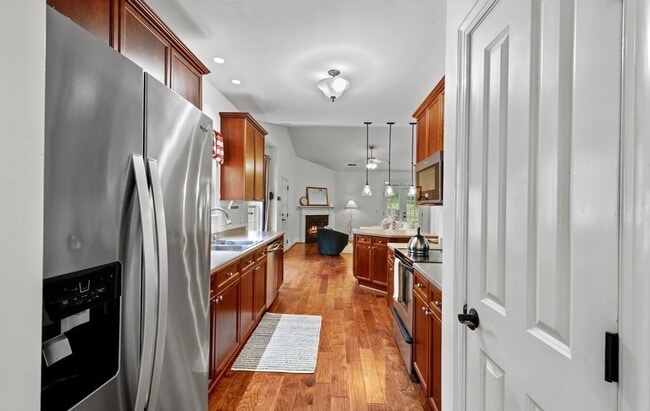 Foto del edificio - 8344 Saint Danasus Dr