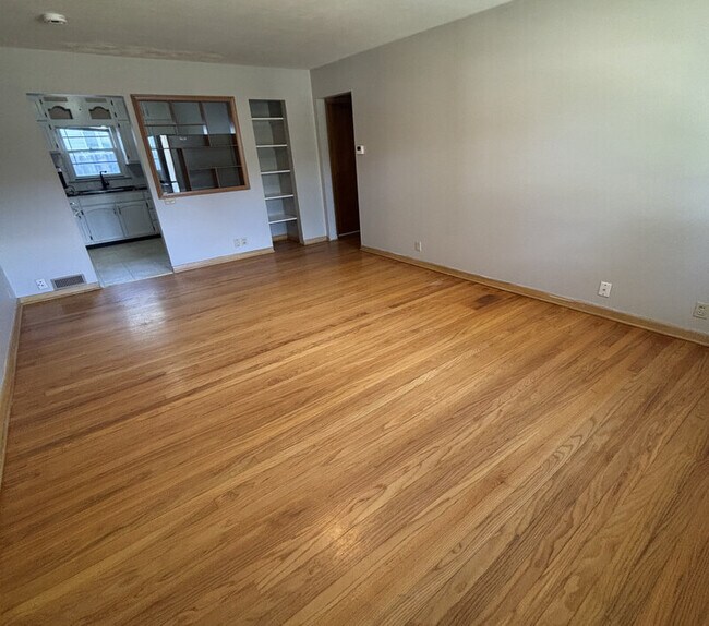 Foto del edificio - 2765 Everett St
