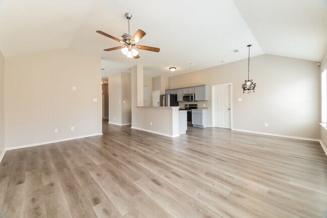 Foto del edificio - 1008 Halifax Ln