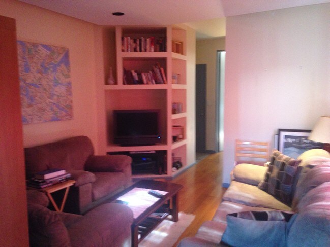 Foto del edificio - 66-74 70th St