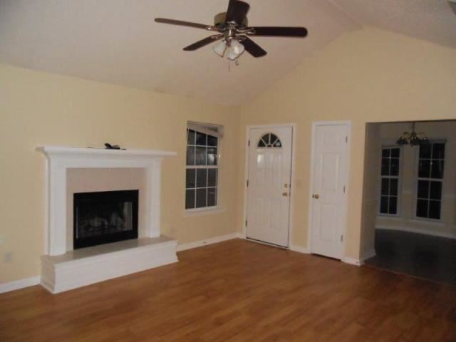 Building Photo - 3 br, 2 bath House - 101 Kentucky Derby