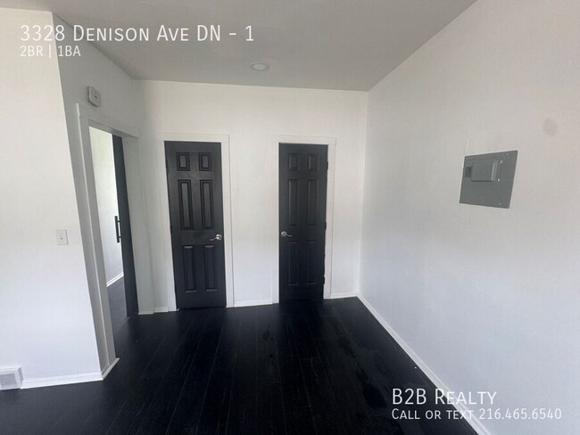 Foto del edificio - 3328 Denison Ave