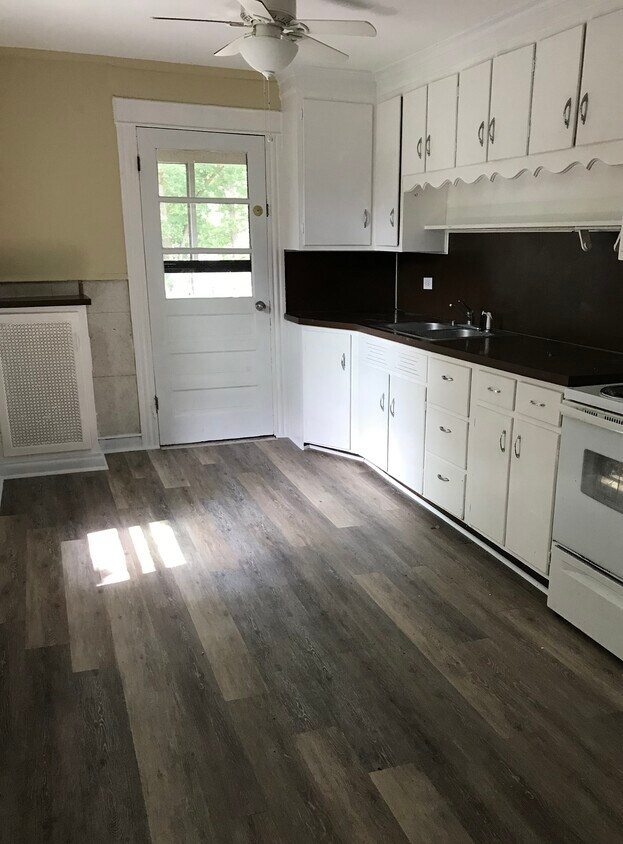 Foto principal - 1711 Jefferson Ave